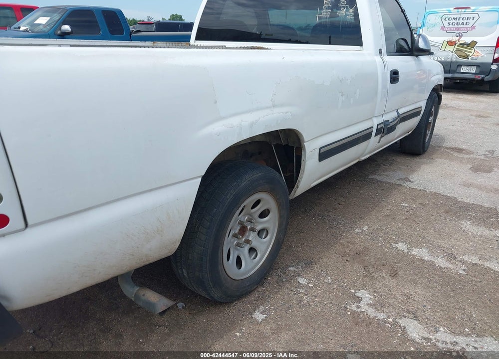 2000 CHEVROLET SILVERADO 1500 VIN: 1GCEC14W2YE203763