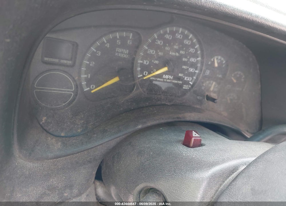 2000 CHEVROLET SILVERADO 1500 VIN: 1GCEC14W2YE203763