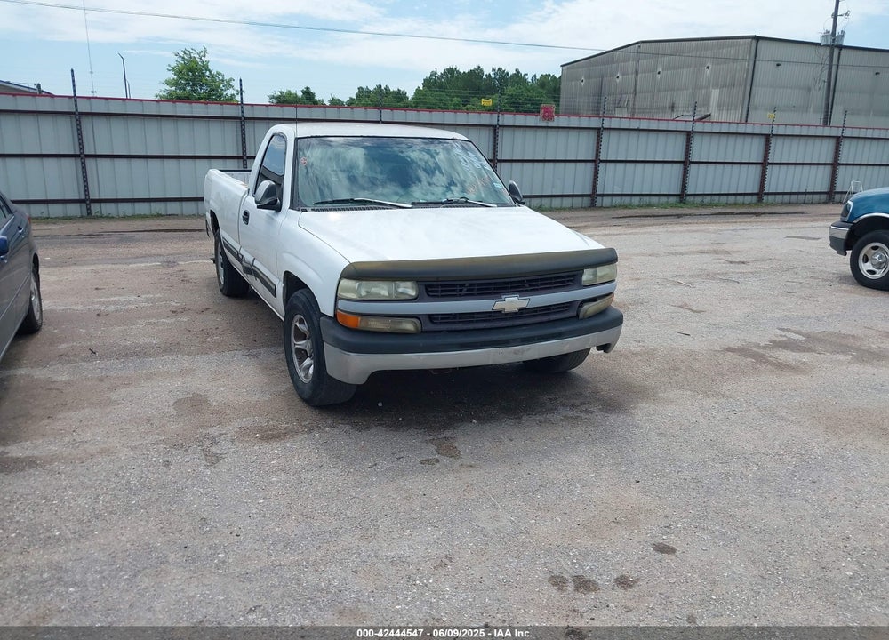 2000 CHEVROLET SILVERADO 1500 VIN: 1GCEC14W2YE203763