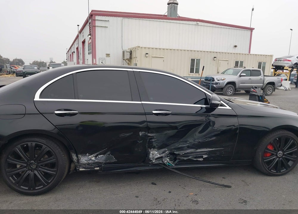 2022 MERCEDES-BENZ E 350 VIN: W1KZF8DB8NB025066