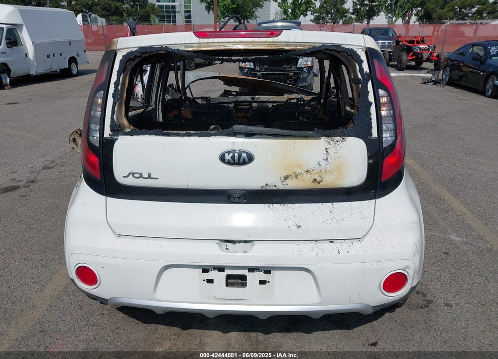 2017 KIA SOUL VIN: KNDJP3A58H7465320