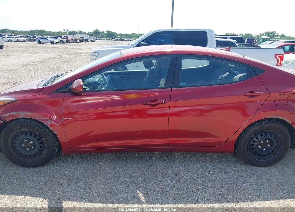 2016 HYUNDAI ELANTRA SE VIN: 5NPDH4AE6GH728494
