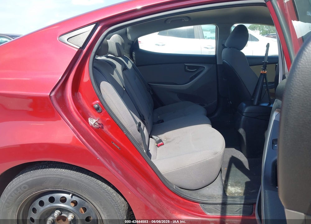 2016 HYUNDAI ELANTRA SE VIN: 5NPDH4AE6GH728494