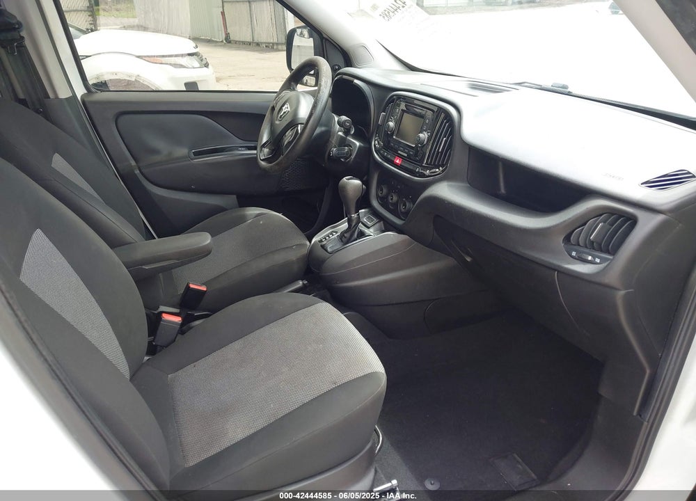 2018 RAM PROMASTER CITY VIN: ZFBERFAB2J6H42726
