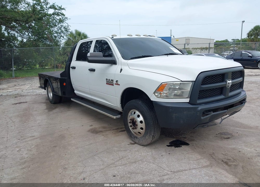 2018 RAM 3500 CHASSIS TRADESMAN/SLT/LAIE VIN: 3C7WRSCLXJG201499