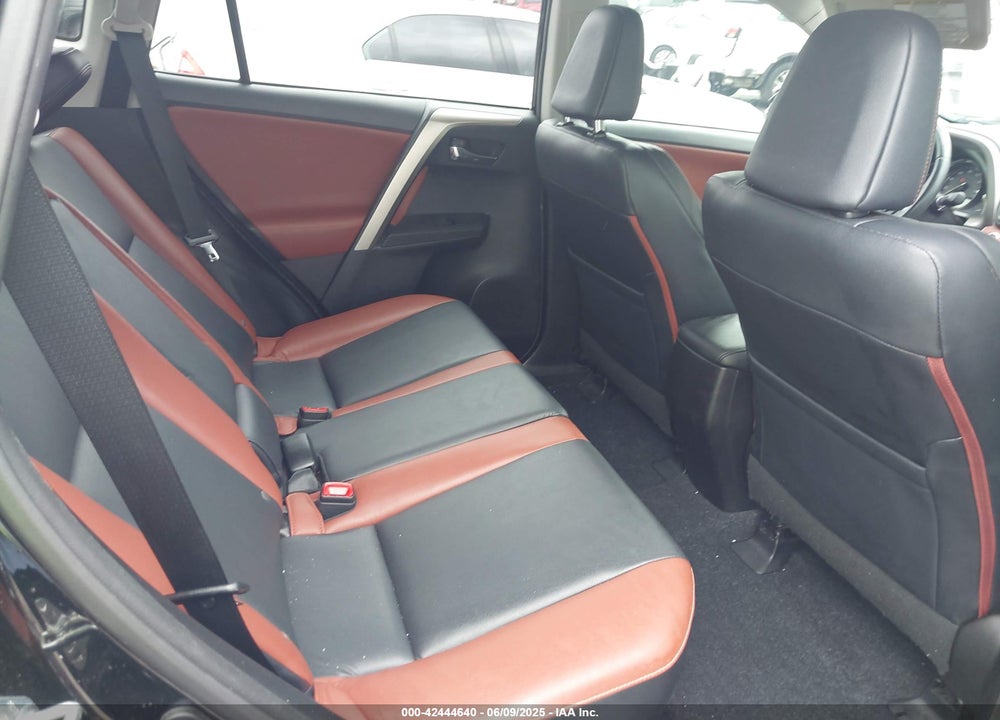 2014 TOYOTA RAV4 VIN: 2T3YFREV5EW108353