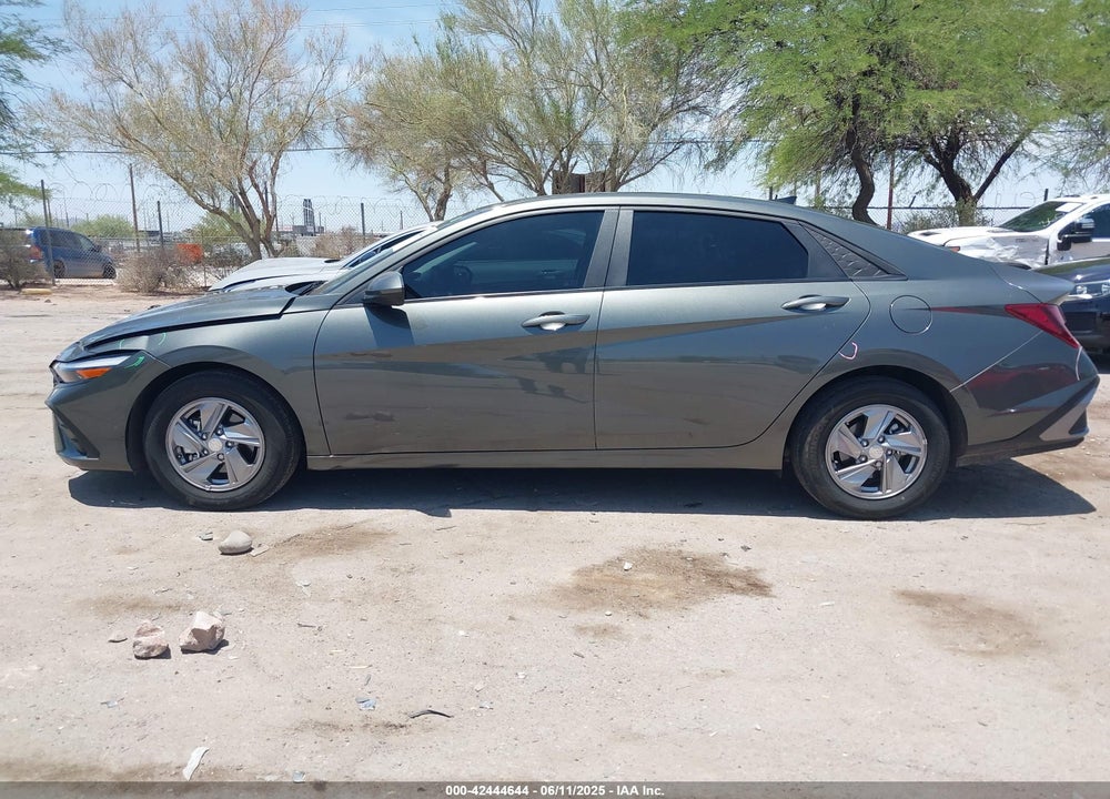 2024 HYUNDAI ELANTRA VIN: KMHLL4DG1RU797086