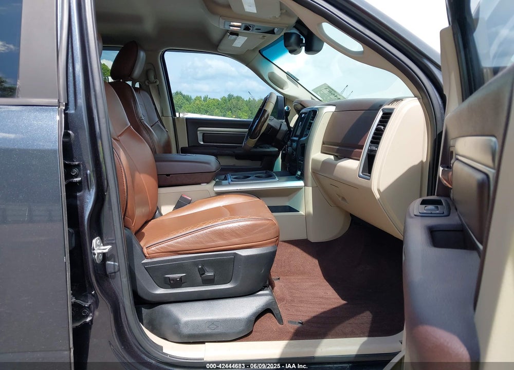2015 RAM 2500 VIN: 3C6UR5DL1FG682536