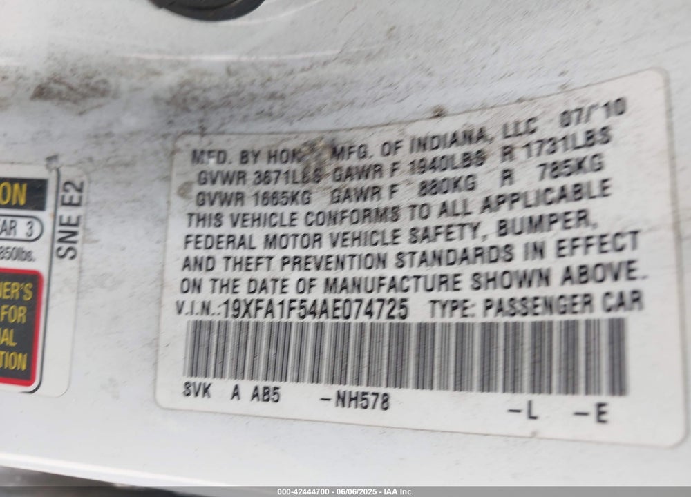 2010 HONDA CIVIC LX VIN: 19XFA1F54AE074725