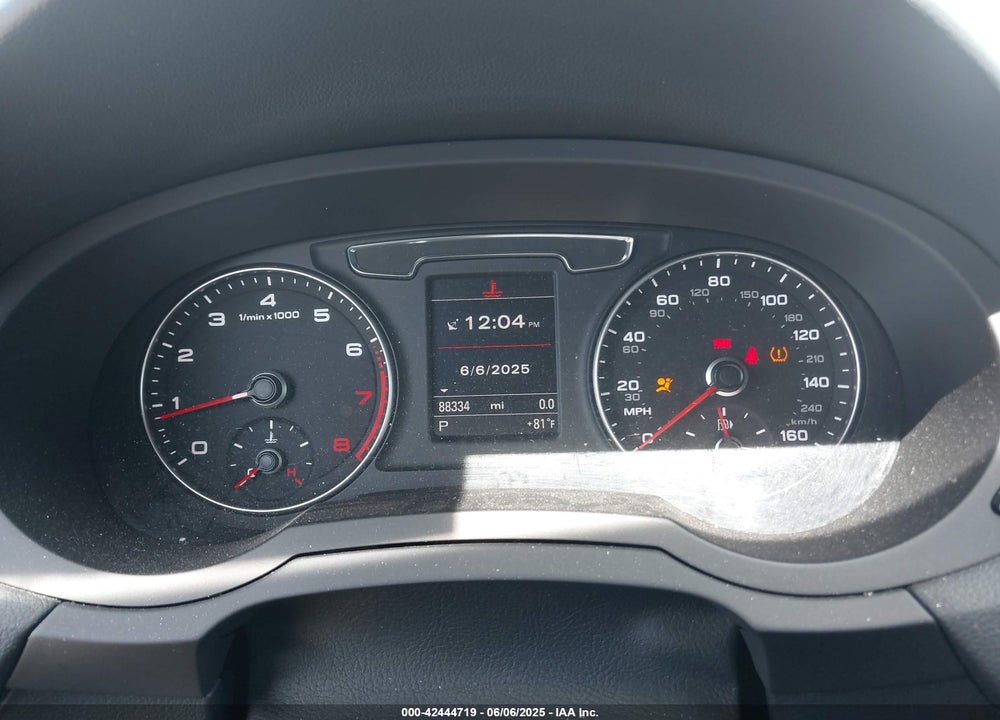 2016 AUDI Q3 VIN: WA1EFCFSXGR006063