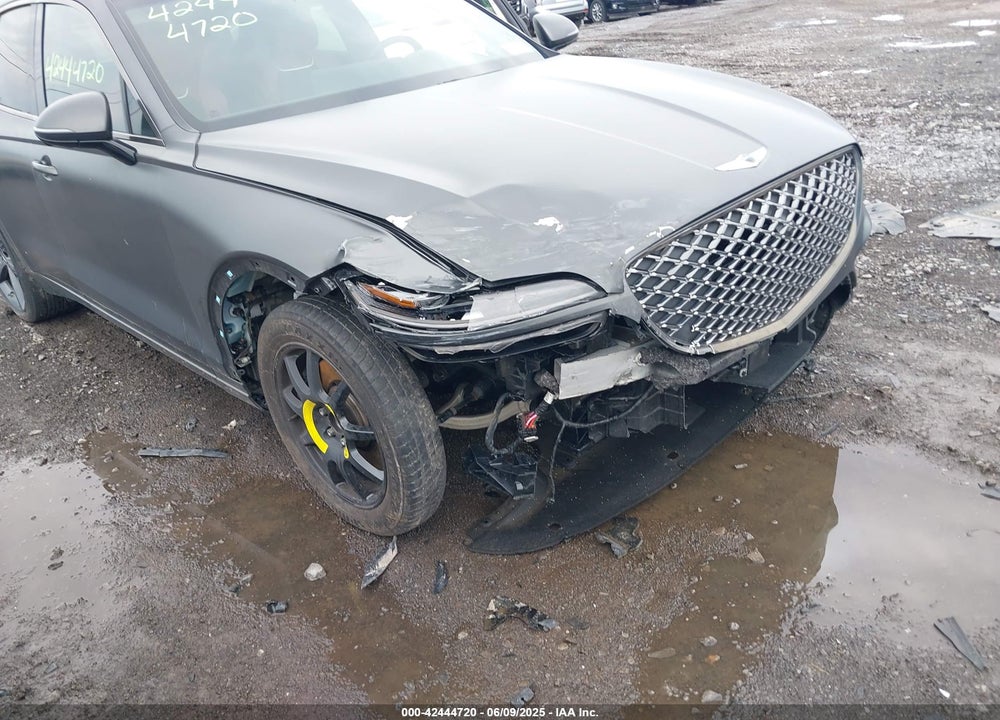 2023 GENESIS GV70 VIN: KMUMADTB5PU092029