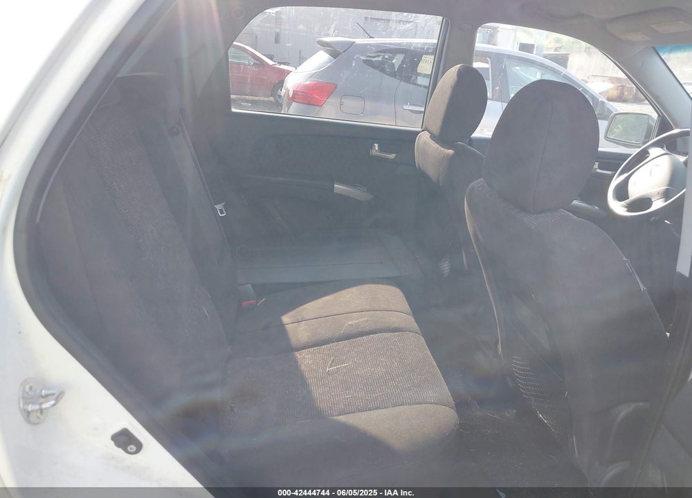 2008 KIA SPORTAGE VIN: KNDJE723987488521