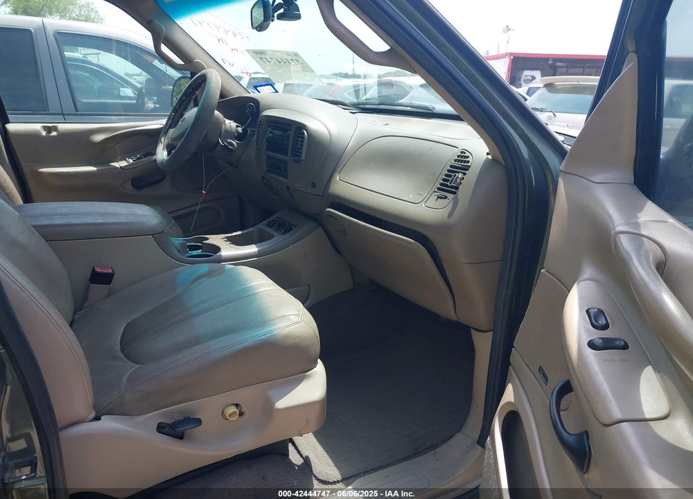 2001 FORD EXPEDITION EDDIE BAUER VIN: 1FMRU17L91LA16503
