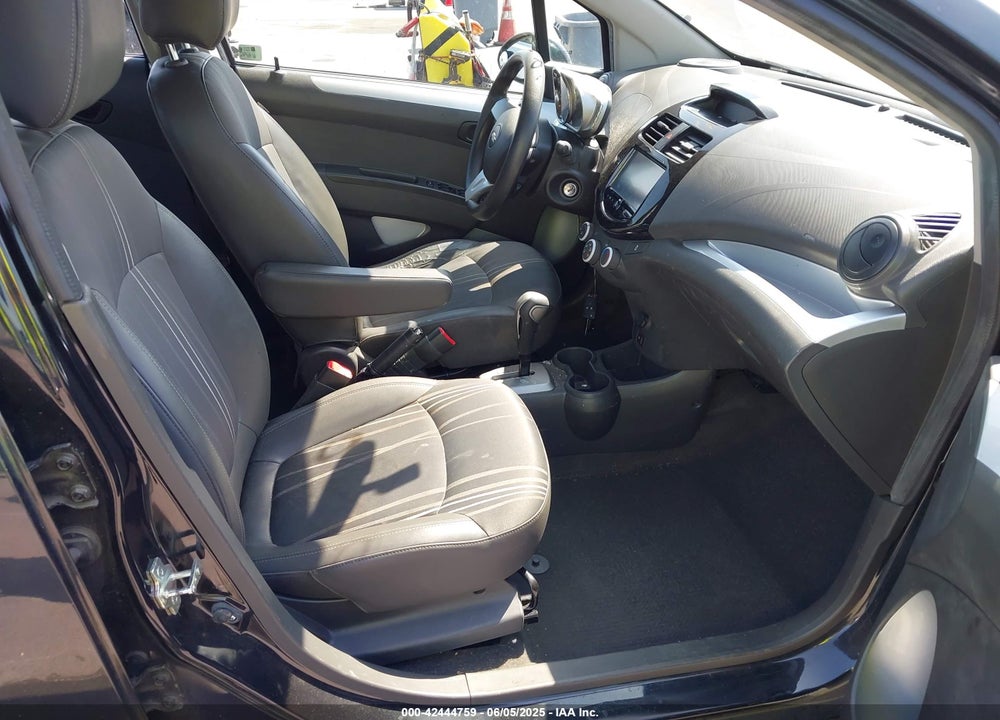 2015 CHEVROLET SPARK 1LT CVT VIN: KL8CD6S9XFC714069