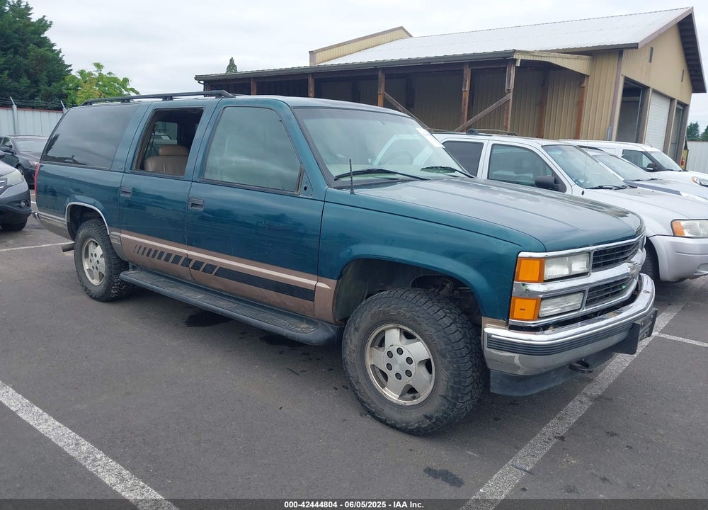 1998 CHEVROLET SUBURBAN 1500 VIN: 1GNFK16R5WJ338696