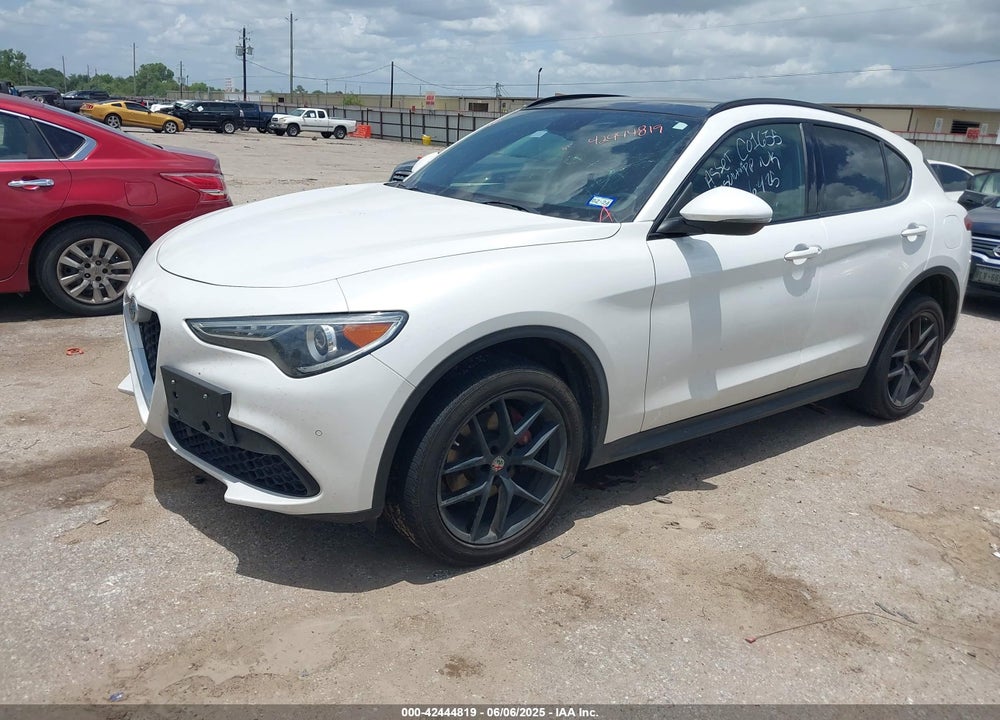 2018 ALFA ROMEO STELVIO VIN: ZASFAKNN6J7C01635