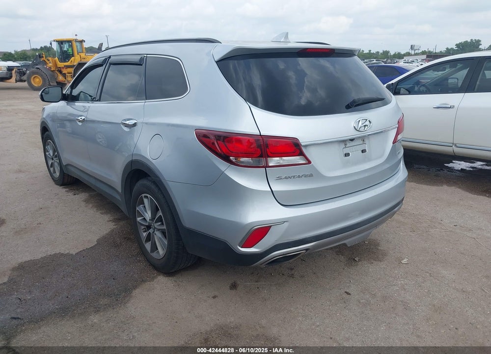 2017 HYUNDAI SANTA FE VIN: KM8SMDHF9HU224820