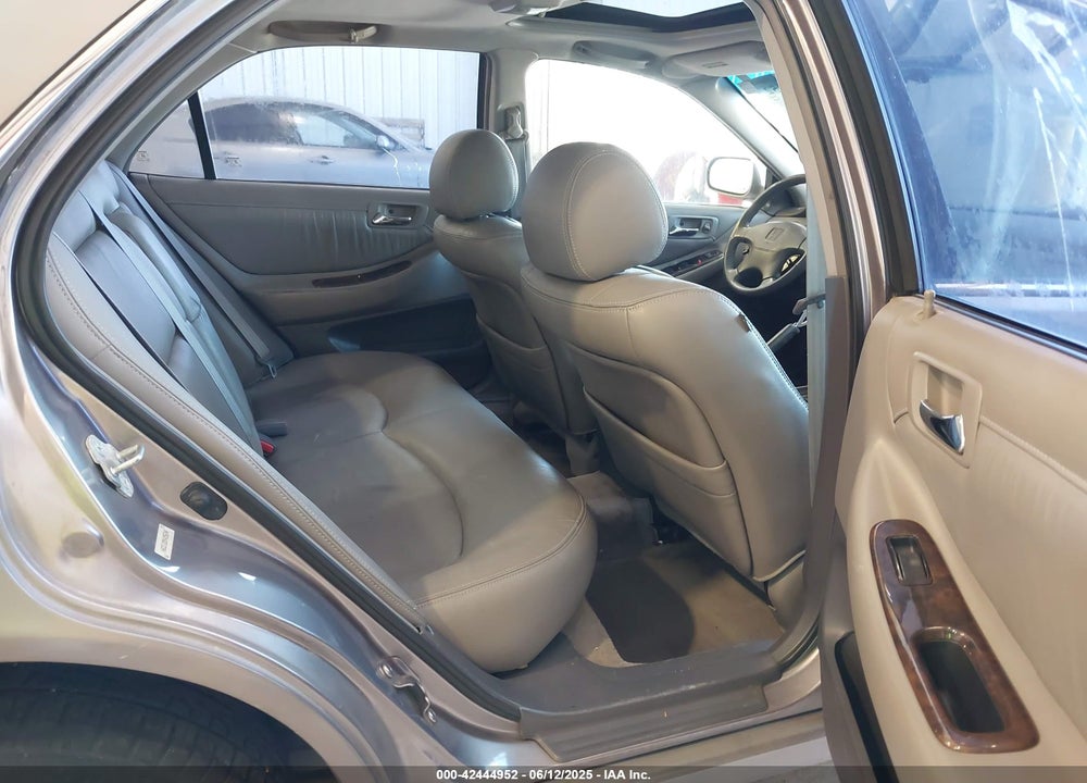 2000 HONDA ACCORD 3.0 EX VIN: 1HGCG1655YA056248