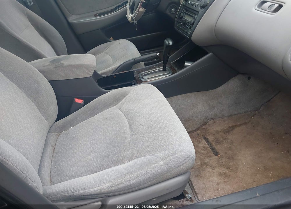 2002 HONDA ACCORD 2.3 SE VIN: 1HGCG56722A079289