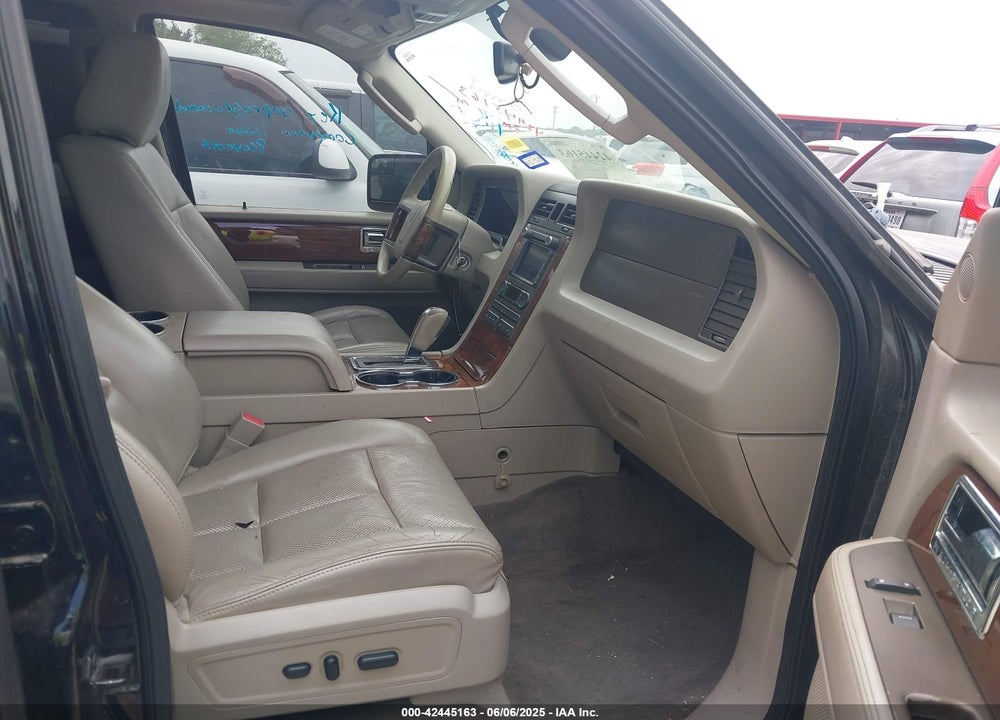 2012 LINCOLN NAVIGATOR L VIN: 5LMJJ3H58CEL01179