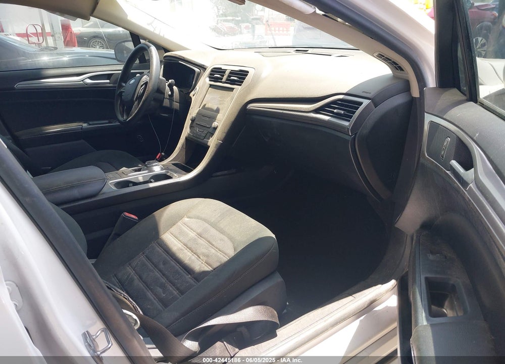 2020 FORD FUSION VIN: 3FA6P0LU9LR227928
