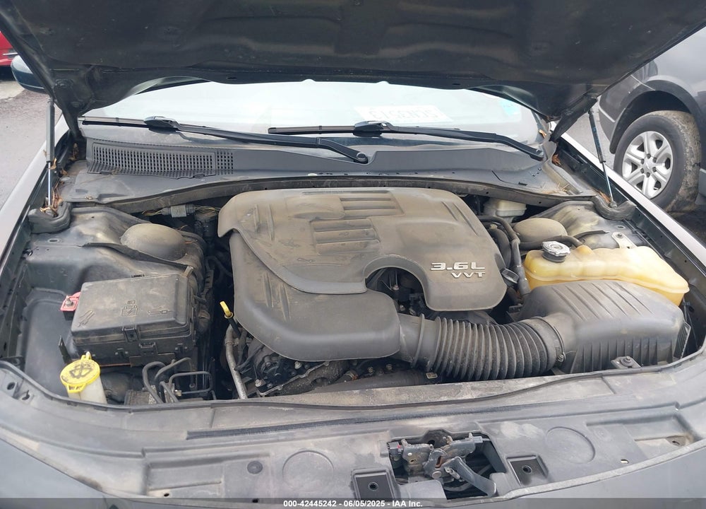 2014 CHRYSLER 300 VIN: 2C3CCAGG3EH311832