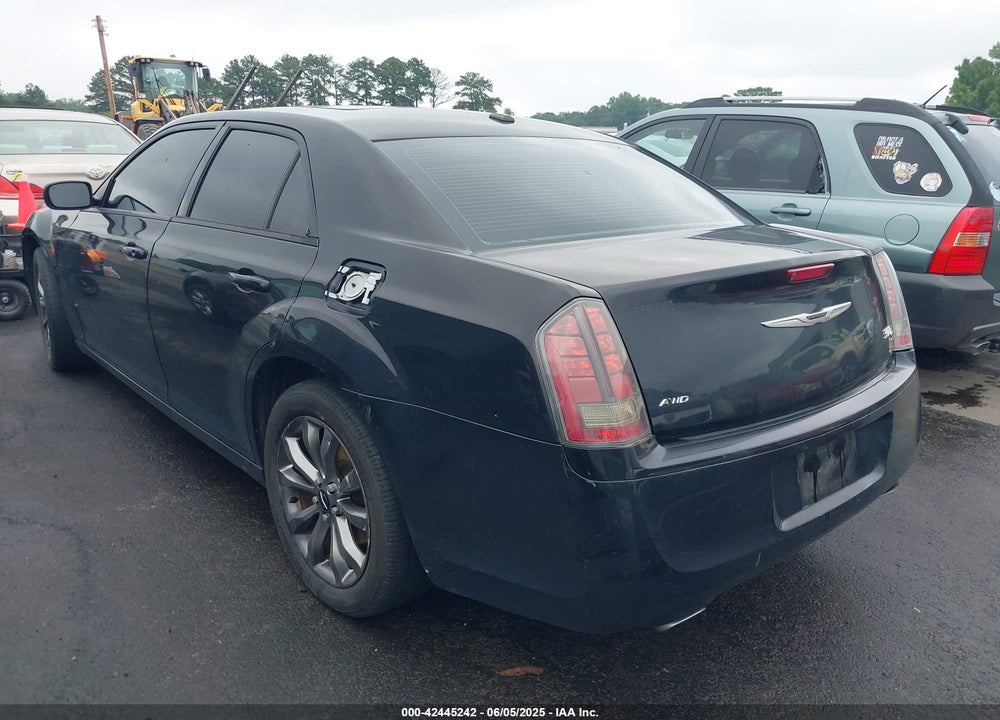 2014 CHRYSLER 300 VIN: 2C3CCAGG3EH311832
