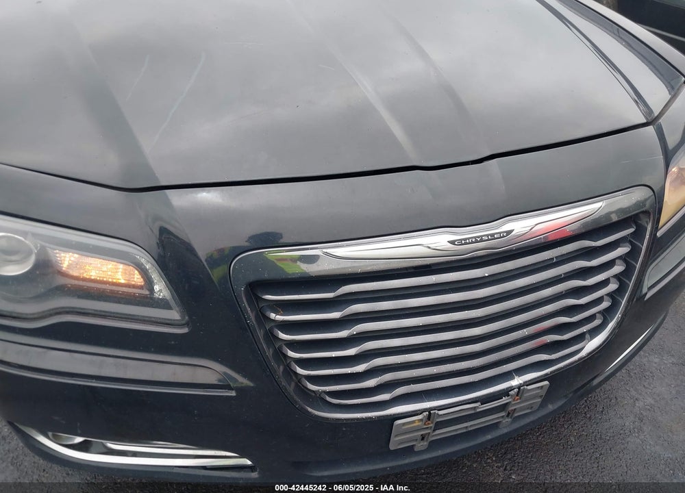2014 CHRYSLER 300 VIN: 2C3CCAGG3EH311832