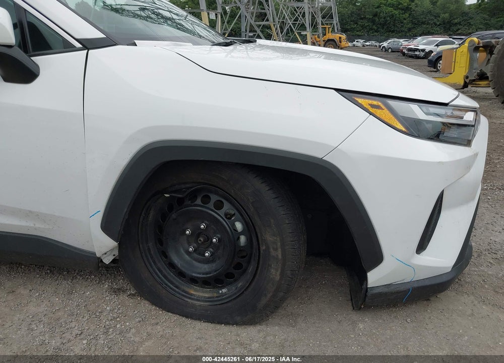 2024 TOYOTA RAV4 VIN: 2T3G1RFV3RC463800