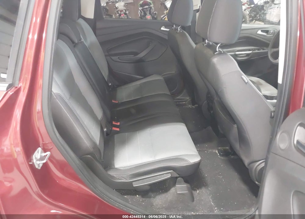 2016 FORD ESCAPE VIN: 1FMCU9GX7GUC49273