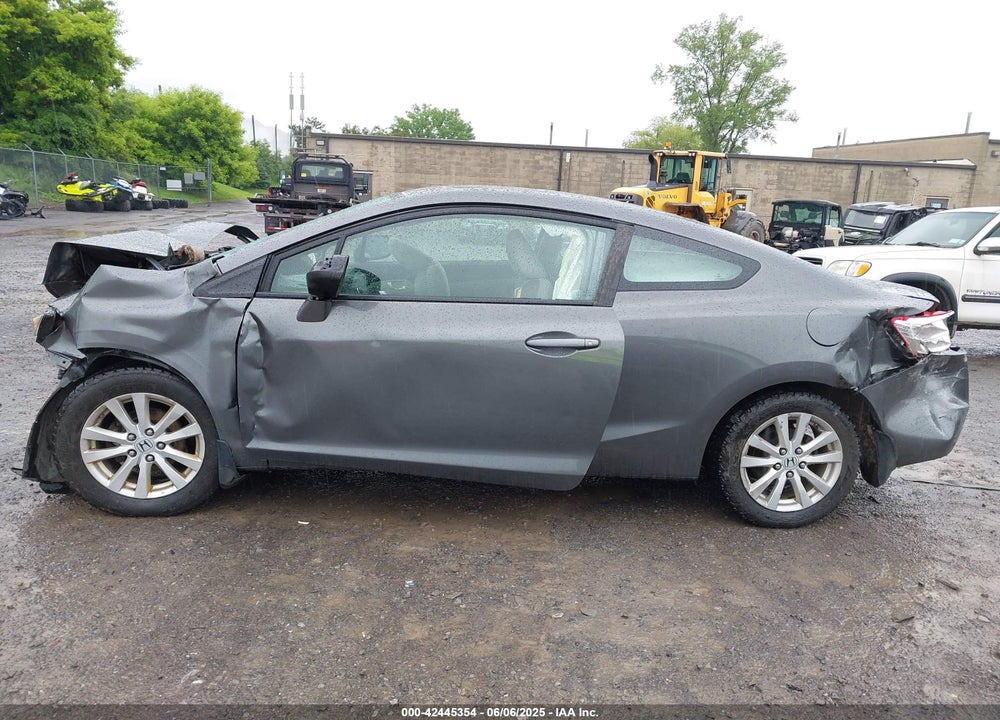 2012 HONDA CIVIC VIN: 2HGFG3B83CH563698
