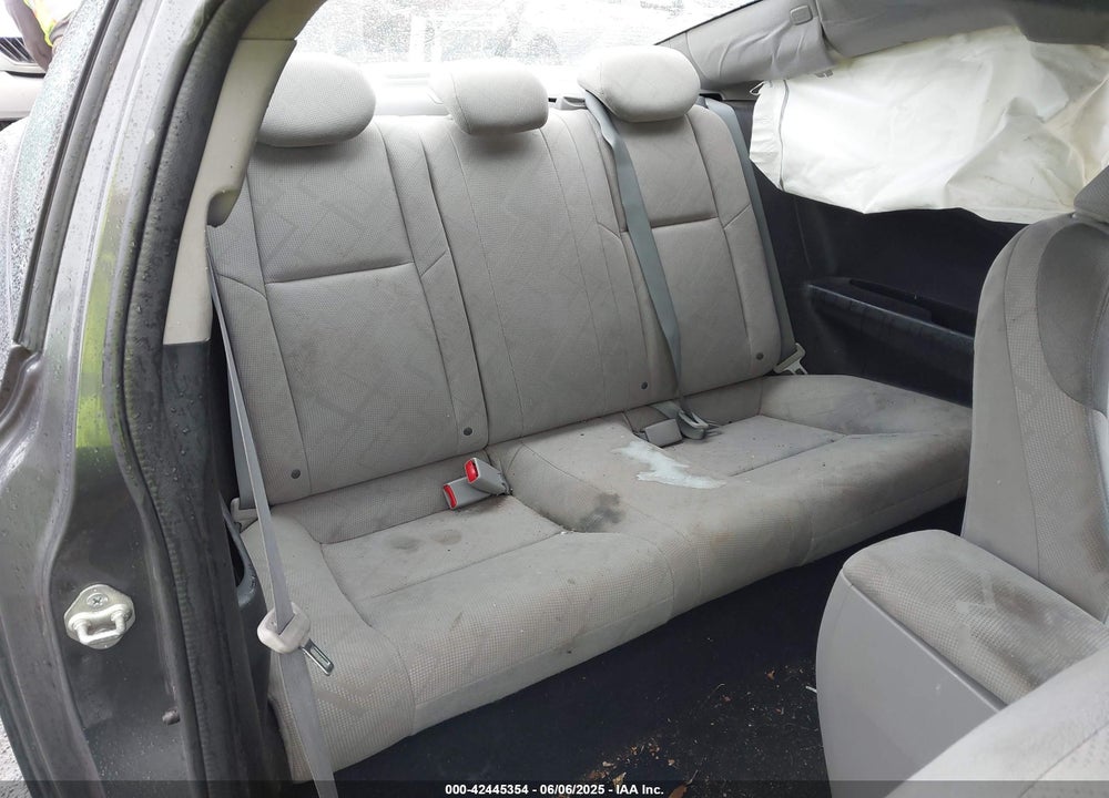 2012 HONDA CIVIC VIN: 2HGFG3B83CH563698