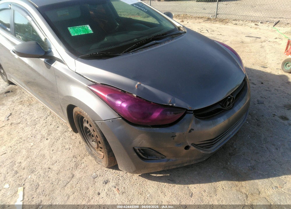 2011 HYUNDAI ELANTRA VIN: 5NPDH4AE7BH035989