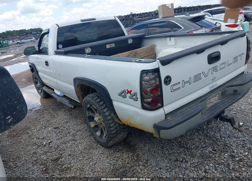 2004 CHEVROLET SILVERADO 1500 WORK TRUCK VIN: 1GCEK14V24Z251504