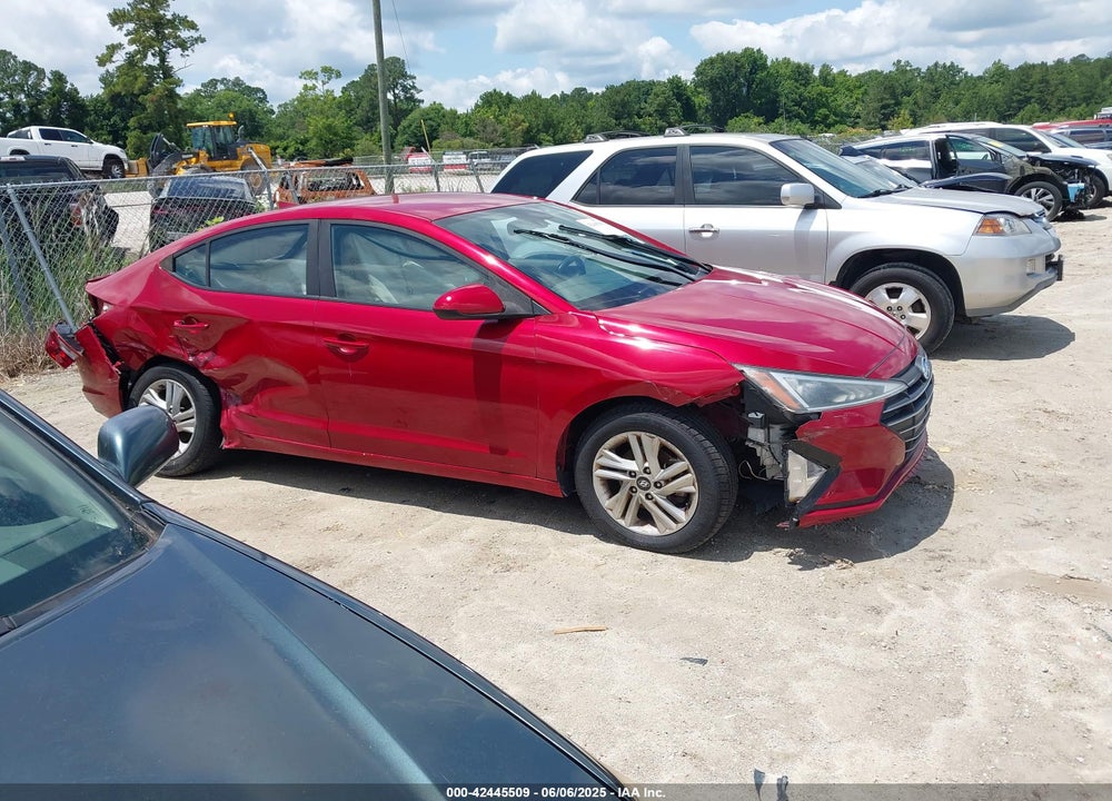 2019 HYUNDAI ELANTRA SEL VIN: KMHD84LF2KU842850