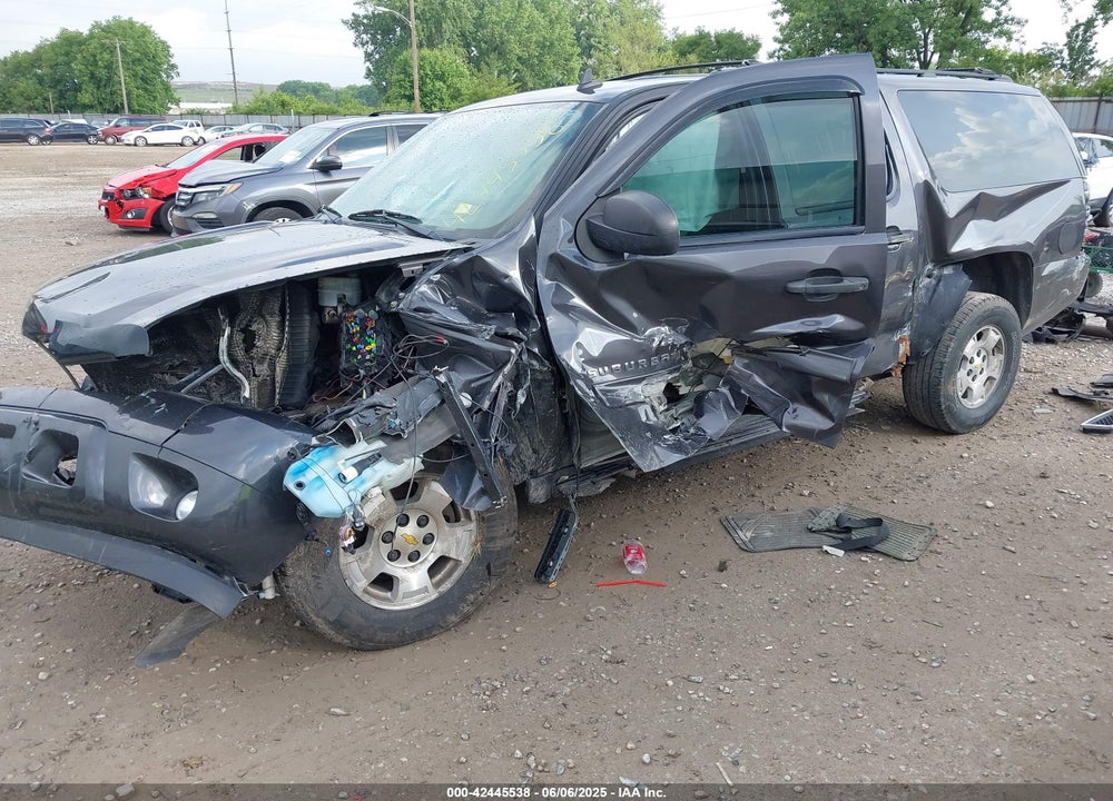 2010 CHEVROLET SUBURBAN 1500 VIN: 1GNUKHE32AR226865