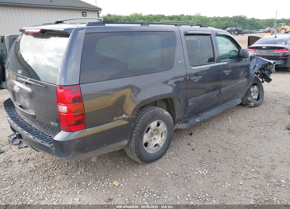 2010 CHEVROLET SUBURBAN 1500 VIN: 1GNUKHE32AR226865