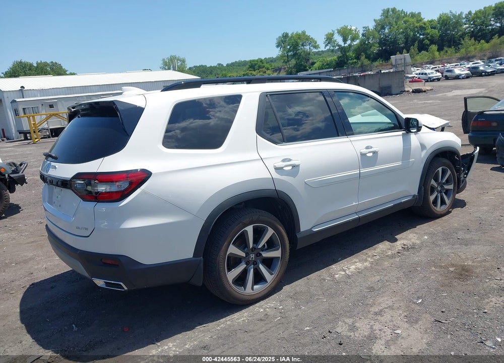 2023 HONDA PILOT VIN: 5FNYG1H85PB025485