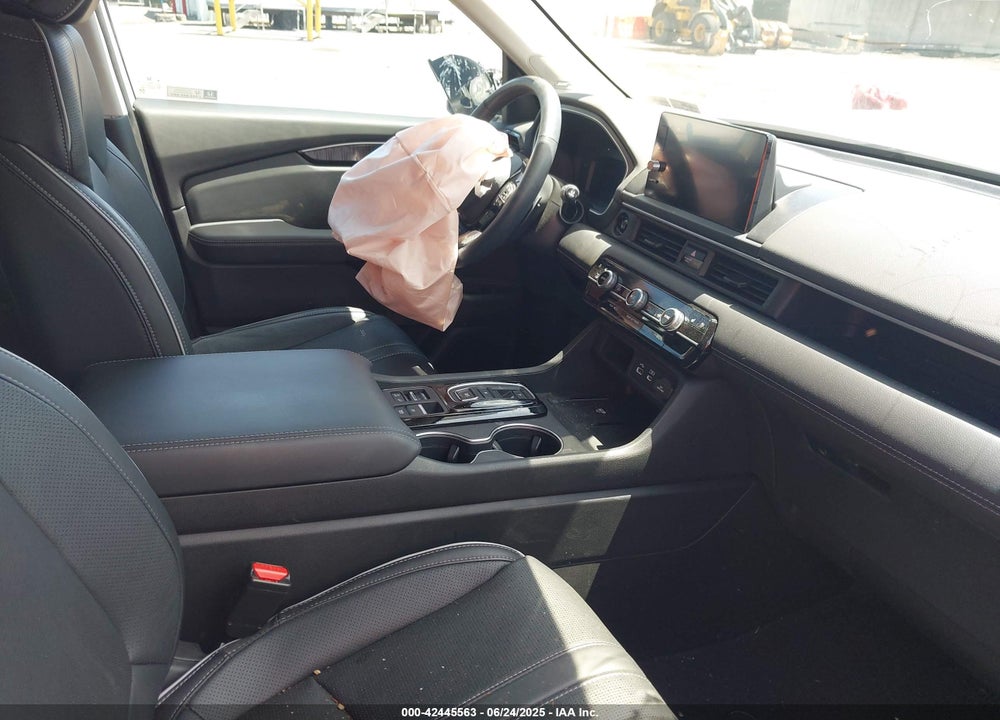 2023 HONDA PILOT VIN: 5FNYG1H85PB025485