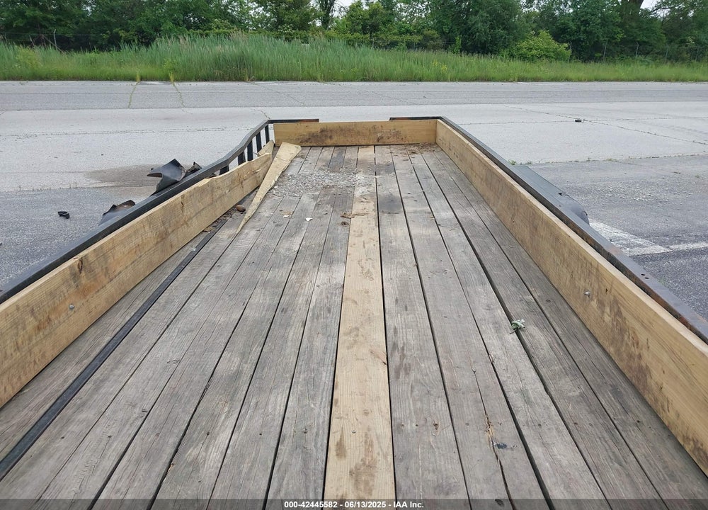 2011 SUR TRAILER VIN: 5JWTU2022B1048363