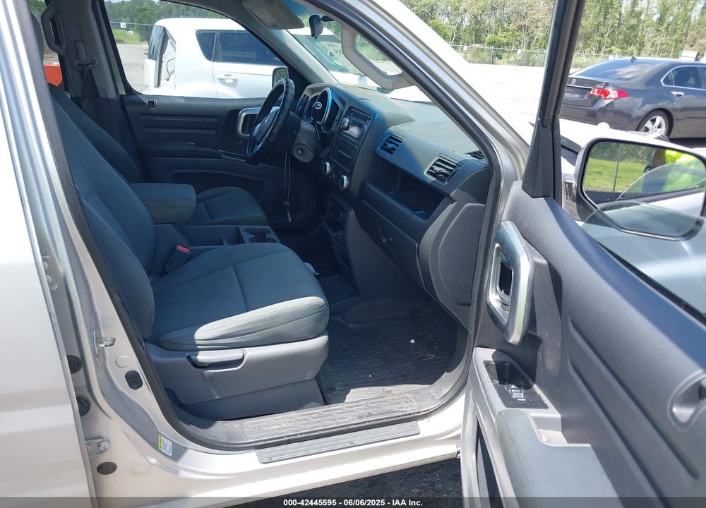 2008 HONDA RIDGELINE RT VIN: 2HJYK16228H524622