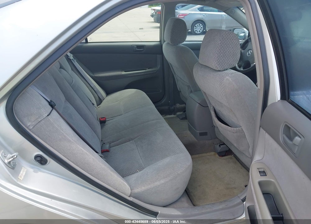 2004 TOYOTA CAMRY LE VIN: 4T1BE30K54U294020