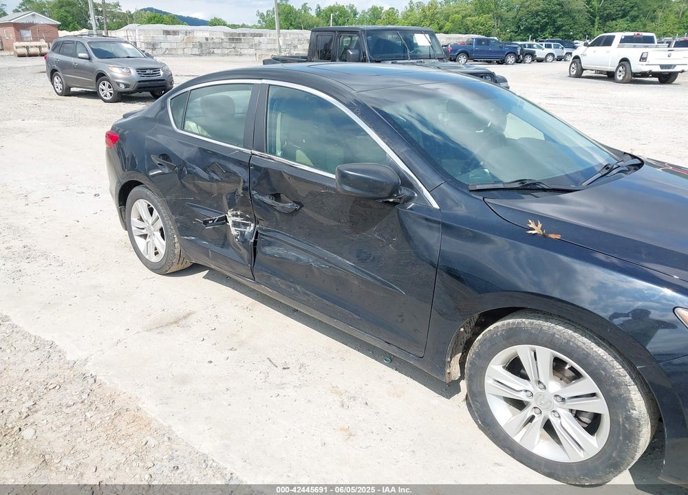 2013 ACURA ILX HYBRID VIN: 19VDE3F76DE301242
