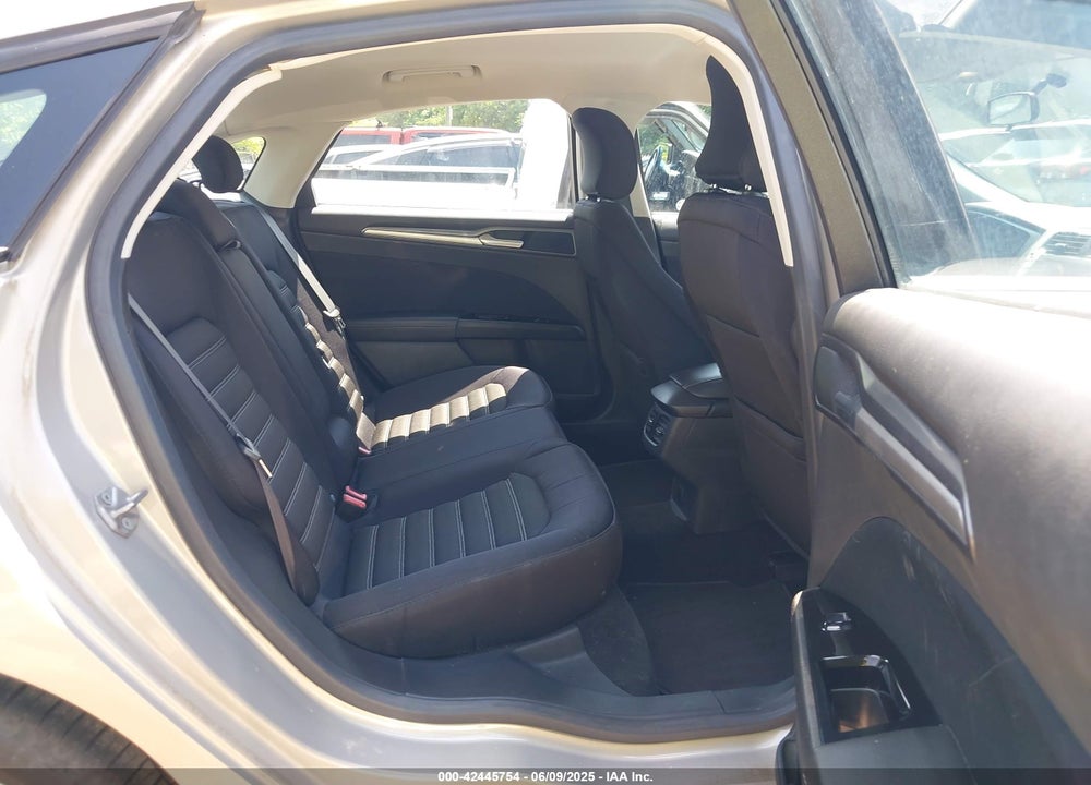 2015 FORD FUSION VIN: 3FA6P0H77FR169583