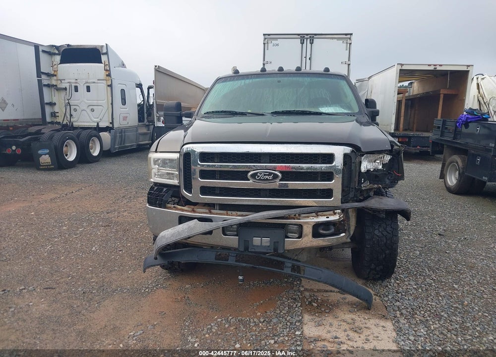 2005 FORD F-350 LARIAT/XL/XLT VIN: 1FTWW33P15EA88912