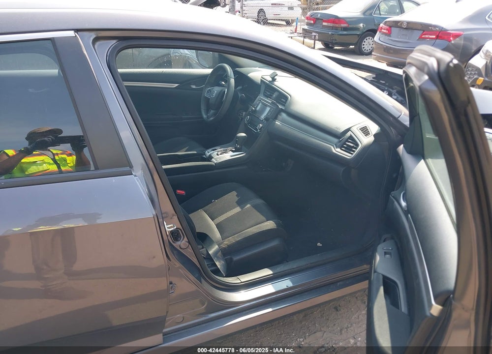 2016 HONDA CIVIC LX VIN: 2HGFC2F58GH502939