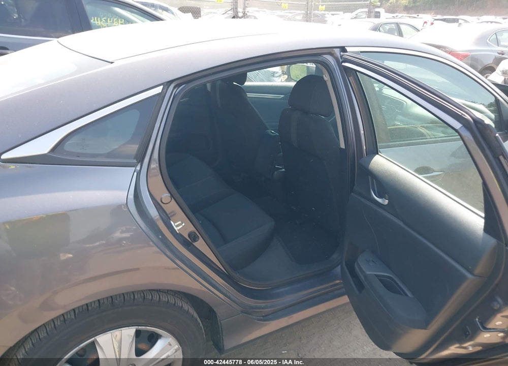 2016 HONDA CIVIC LX VIN: 2HGFC2F58GH502939