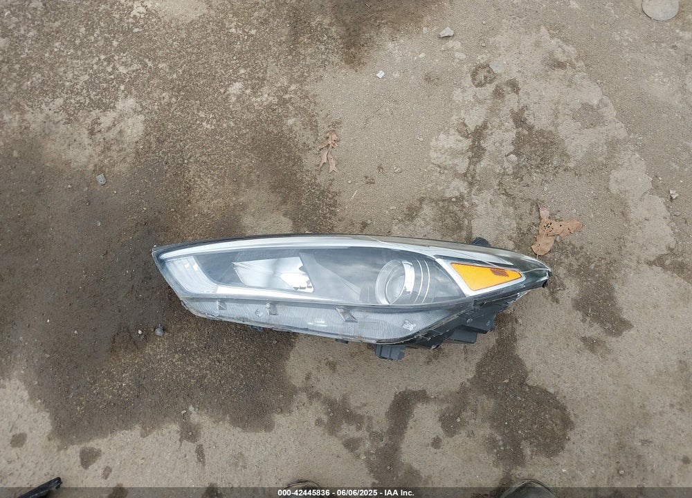 2018 HYUNDAI TUCSON VIN: KM8J33A46JU747302
