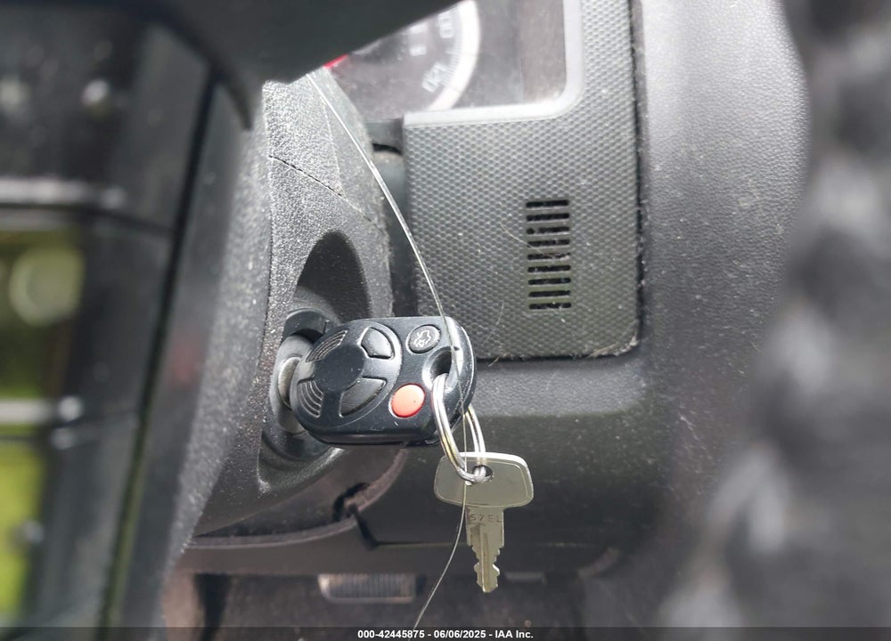 2010 FORD ESCAPE XLT VIN: 1FMCU0D75AKA95245