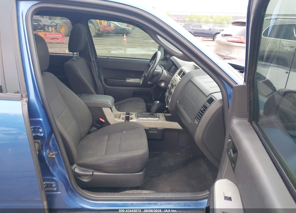 2010 FORD ESCAPE XLT VIN: 1FMCU0D75AKA95245